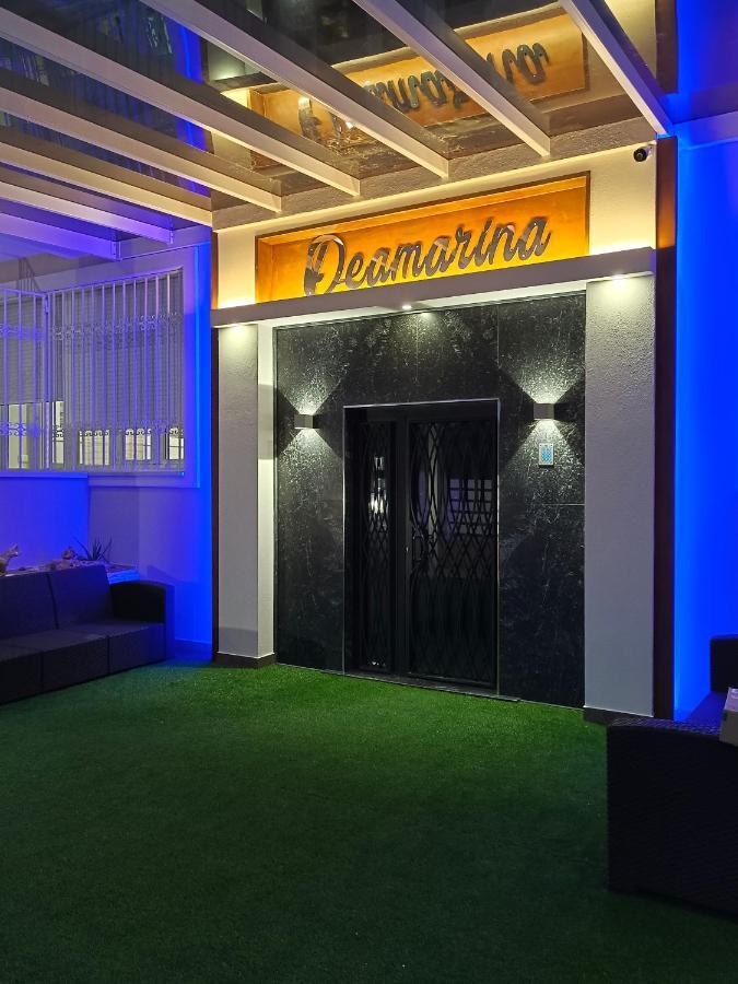 Residence Deamarina Marina di Massa Εξωτερικό φωτογραφία