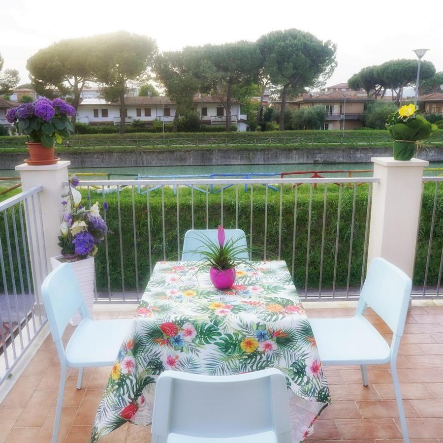 Residence Deamarina Marina di Massa Εξωτερικό φωτογραφία