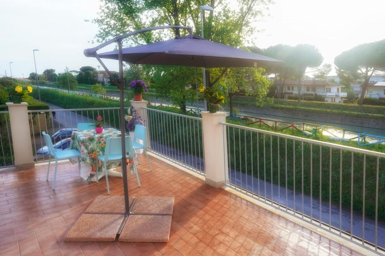 Residence Deamarina Marina di Massa Εξωτερικό φωτογραφία