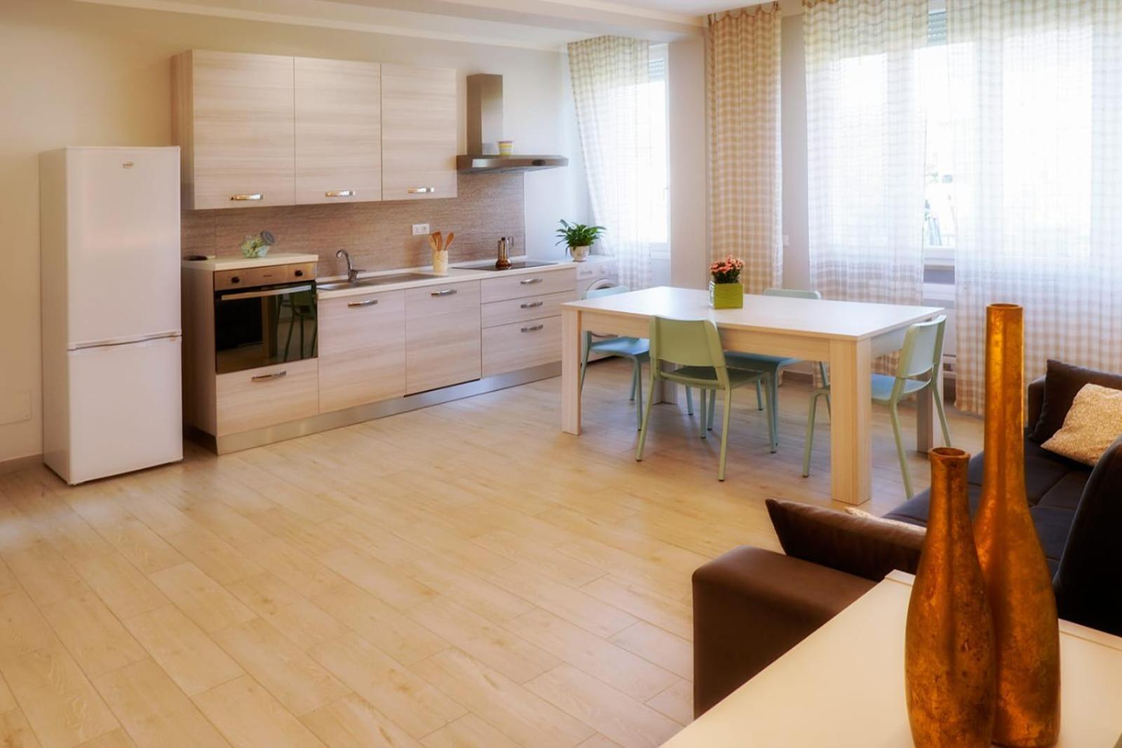 Residence Deamarina Marina di Massa Εξωτερικό φωτογραφία